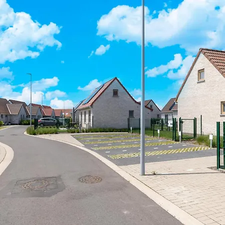 Near Sint-andre Beach, Cleaning Included Ferienhaus Koksijde