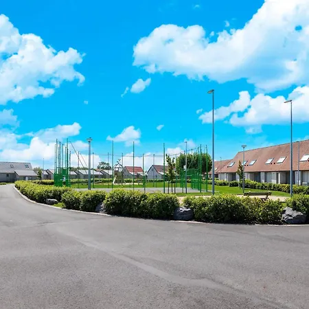 Near Sint-andre Beach, Cleaning Included Ferienhaus Koksijde